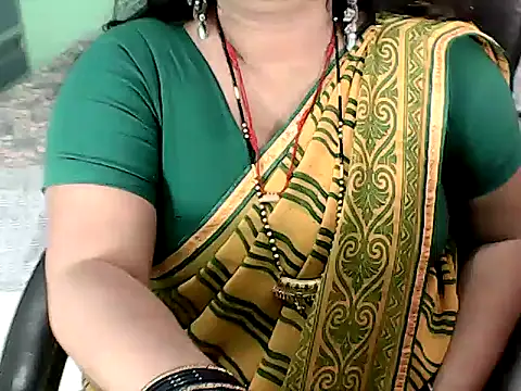 BABITA KUMARII online show from 11.24.25