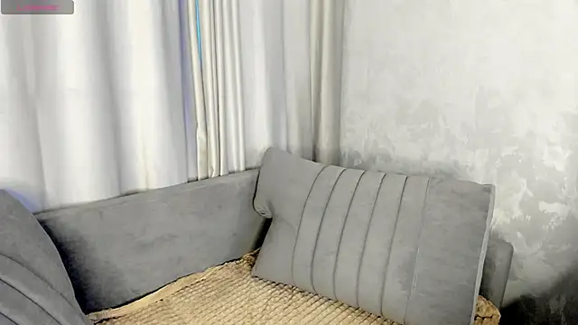 Michelle Murray online show from 10.17.25