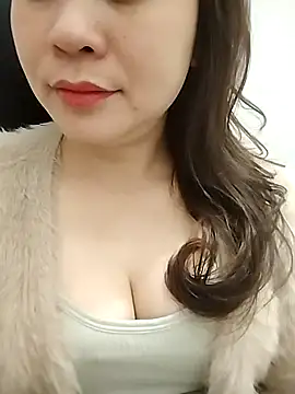 Girl Shy2000 online show from 03.11.26