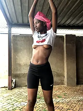 Caramel102004 online show from 01.07.26