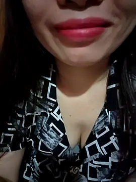 Meoweo 23 online show from 11.26.25