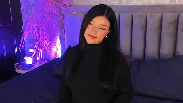 EmmaBlossom online show from 10.27.25