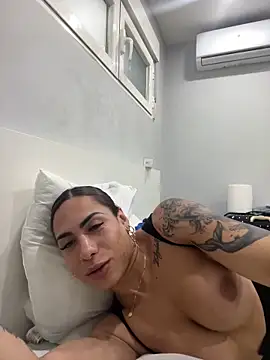 Naomi24herr online show from 03.02.26