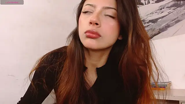 Adrianna5  online show from 03.27.26