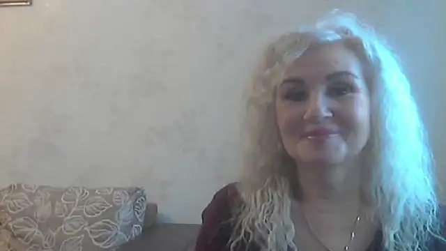LadySexyBlond online show from 10.18.25