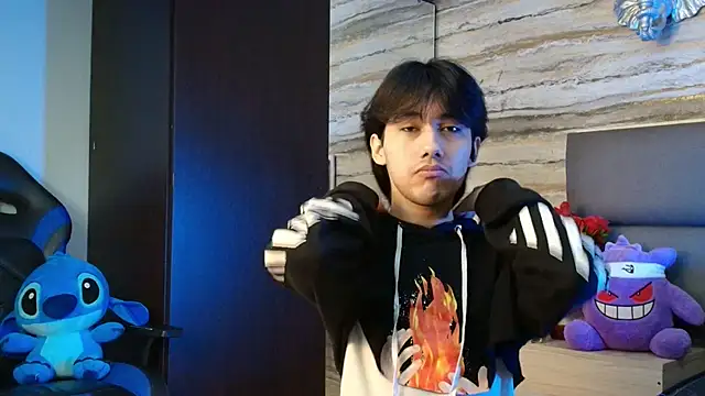 Lovers 21 online show from 02.20.26