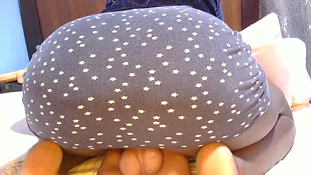 SpiceySnack online show from 03.12.26