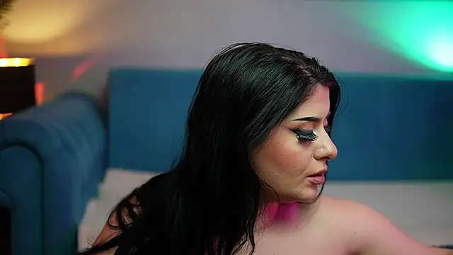 KarlaJai online show from 10.25.25