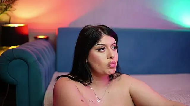 KarlaJai online show from 10.29.25