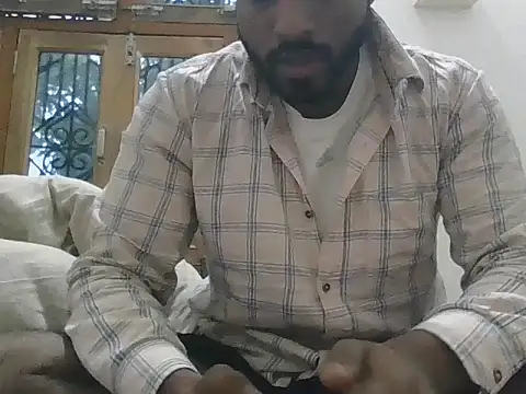 Raw12499 online show from 12.18.25