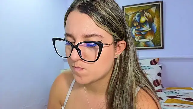 katiaa lovv online show from 10.13.25