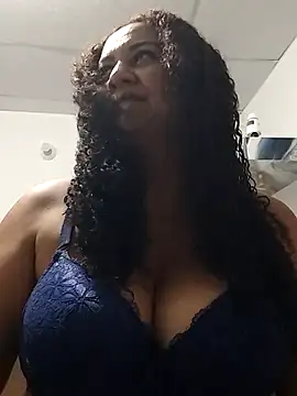 MEYBELLATINA online show from 09.27.25