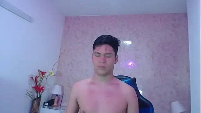 Aaron Foxxx online show from 10.09.25