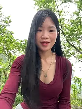 Snapshot of -mayhan11 chatting on 04.25.26 -mayhan11 online show from 04.25.26