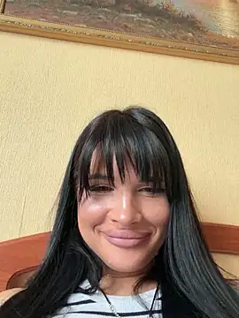 Snapshot of Alina_XXXX_ chatting on 05.11.26 Alina XXXX online show from 05.11.26