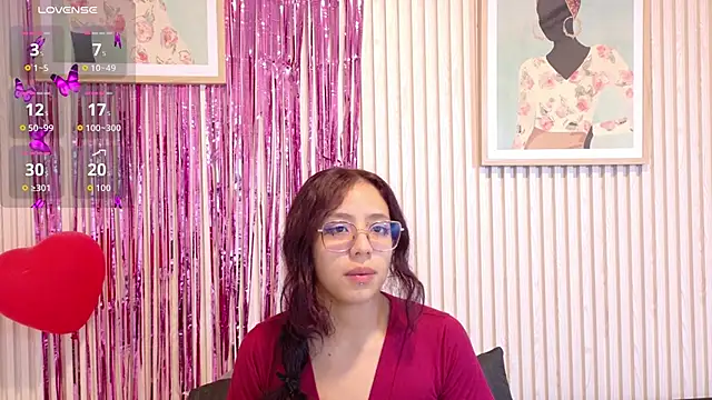 Abrilmirren online show from 02.17.26