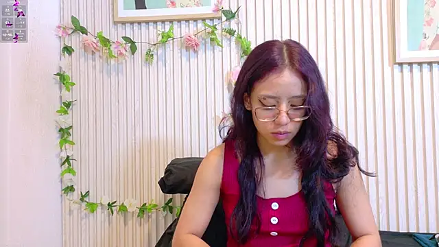 Abrilmirren online show from 03.24.26