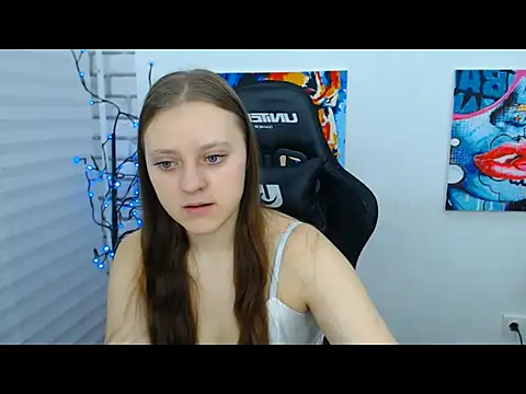 ArinaBelle online show from 12.14.25