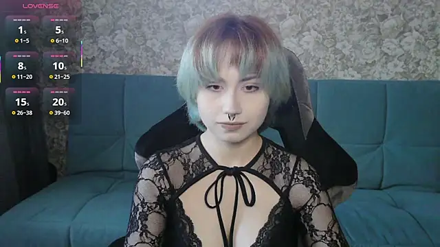 LeisaHopperstad online show from 04.26.26