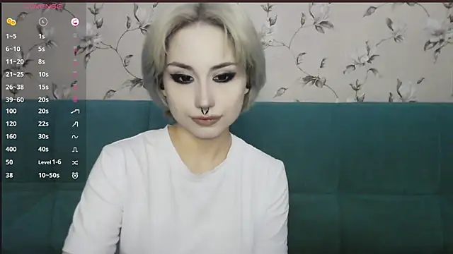 Snapshot of LeisaHopperstad chatting on 07.03.26 LeisaHopperstad online show from 07.03.26