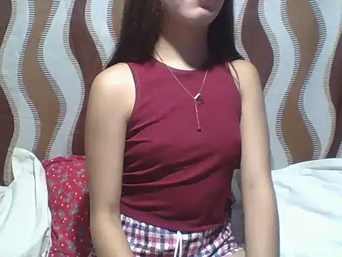 SweetPussie18x online show from 03.13.26