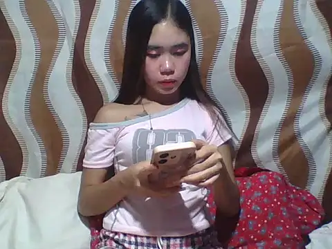 SweetPussie18x online show from 03.22.26