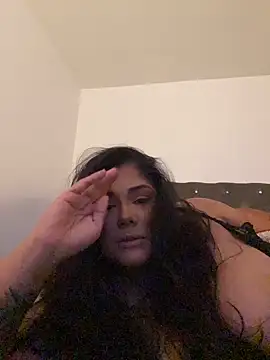 pmonie online show from 11.17.25