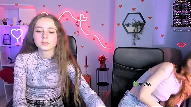 rebecca smile online show from 04.18.26