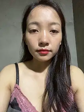 Snapshot of Penny39 chatting on 10.05.25 Penny39 online show from 10.05.25