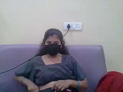 Snapshot of NORA_ chatting on 12.15.25 NORA online show from 12.15.25