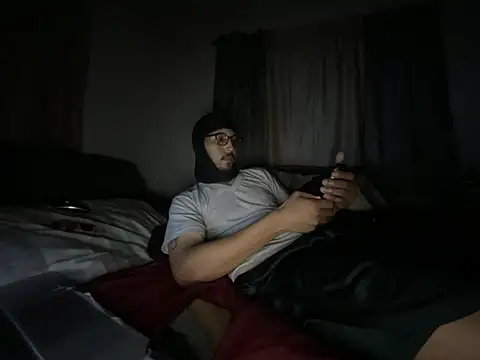 ThrowedWorldWide online show from 04.14.26