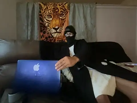 ThrowedWorldWide online show from 04.18.26