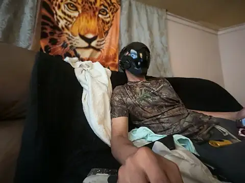 ThrowedWorldWide online show from 04.18.26