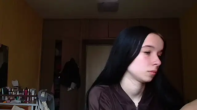 Emilia Light online show from 03.30.26