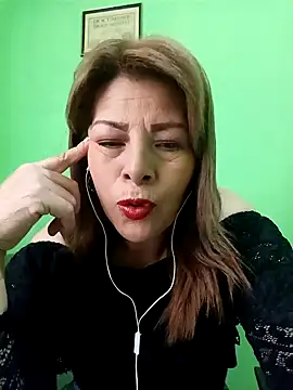 VANESSA  01 online show from 10.14.25