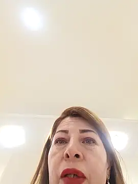 VANESSA  01 online show from 11.24.25