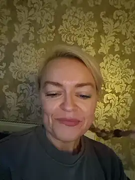 Snapshot of demidelightfulxx chatting on 10.07.25 demidelightfulxx online show from 10.07.25