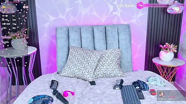 LiaTeylor online show from 02.13.26