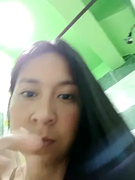 KateValencia online show from 10.15.25