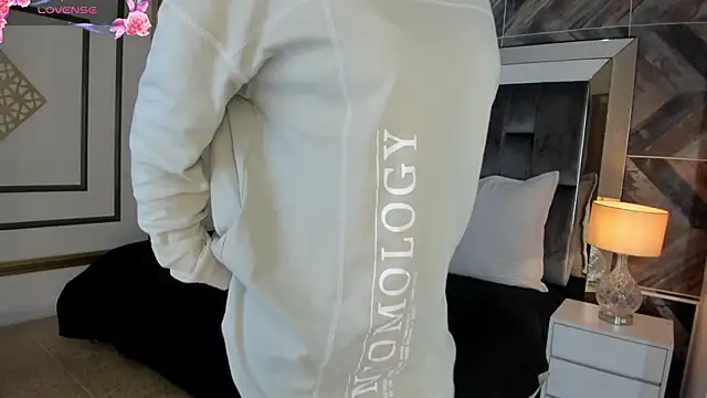 NaylaGrey online show from 03.07.26