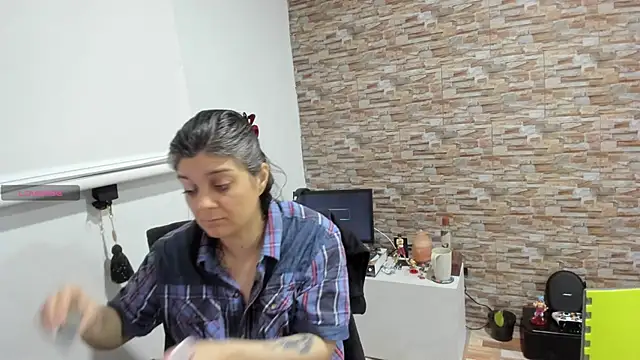 Yin yang hot online show from 11.25.25