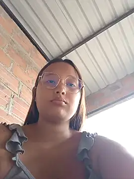 young dairy01 online show from 12.03.25