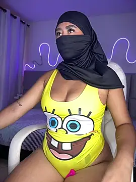 Snapshot of Ridwana_Haddad chatting on 05.29.26 Ridwana Haddad online show from 05.29.26
