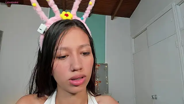 sofi laane online show from 12.16.25