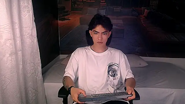 RomeoMillerr online show from 12.18.25