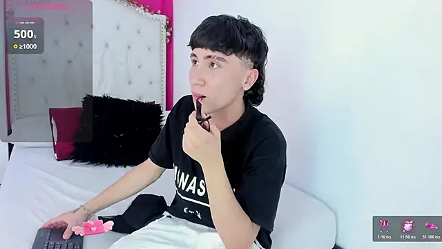 XaanderGrey online show from 12.01.25