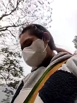 Snapshot of bree-zz chatting on 12.14.25 bree-zz online show from 12.14.25