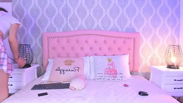 kendallspears 1 online show from 11.14.25