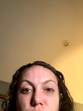 sexybriiiixoxo online show from 12.14.25