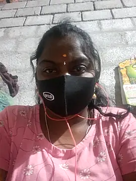 Snapshot of Tamil_Hot_Sindhu chatting on 09.30.25 Tamil Hot Sindhu online show from 09.30.25